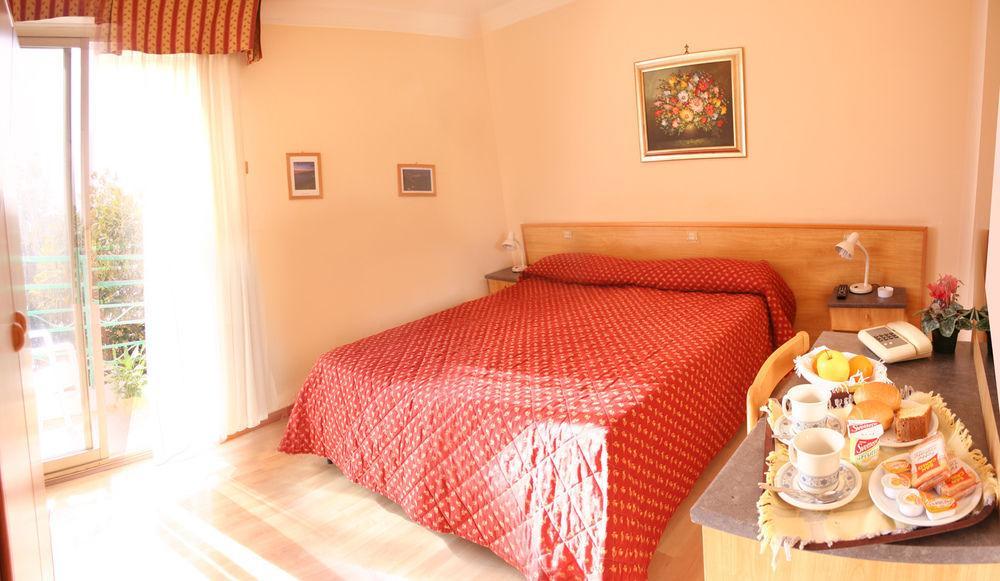 Albergo Savoia Оспедалети Екстериор снимка
