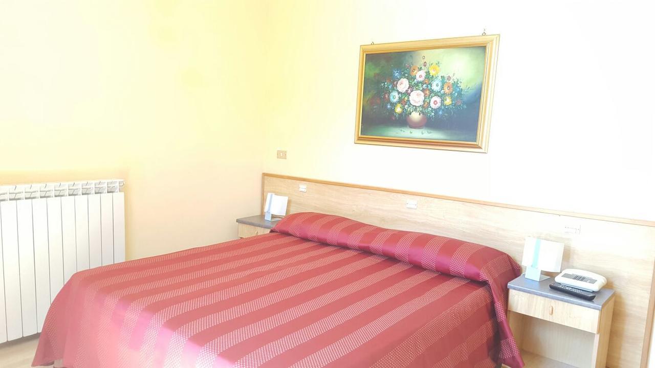 Albergo Savoia Оспедалети Екстериор снимка